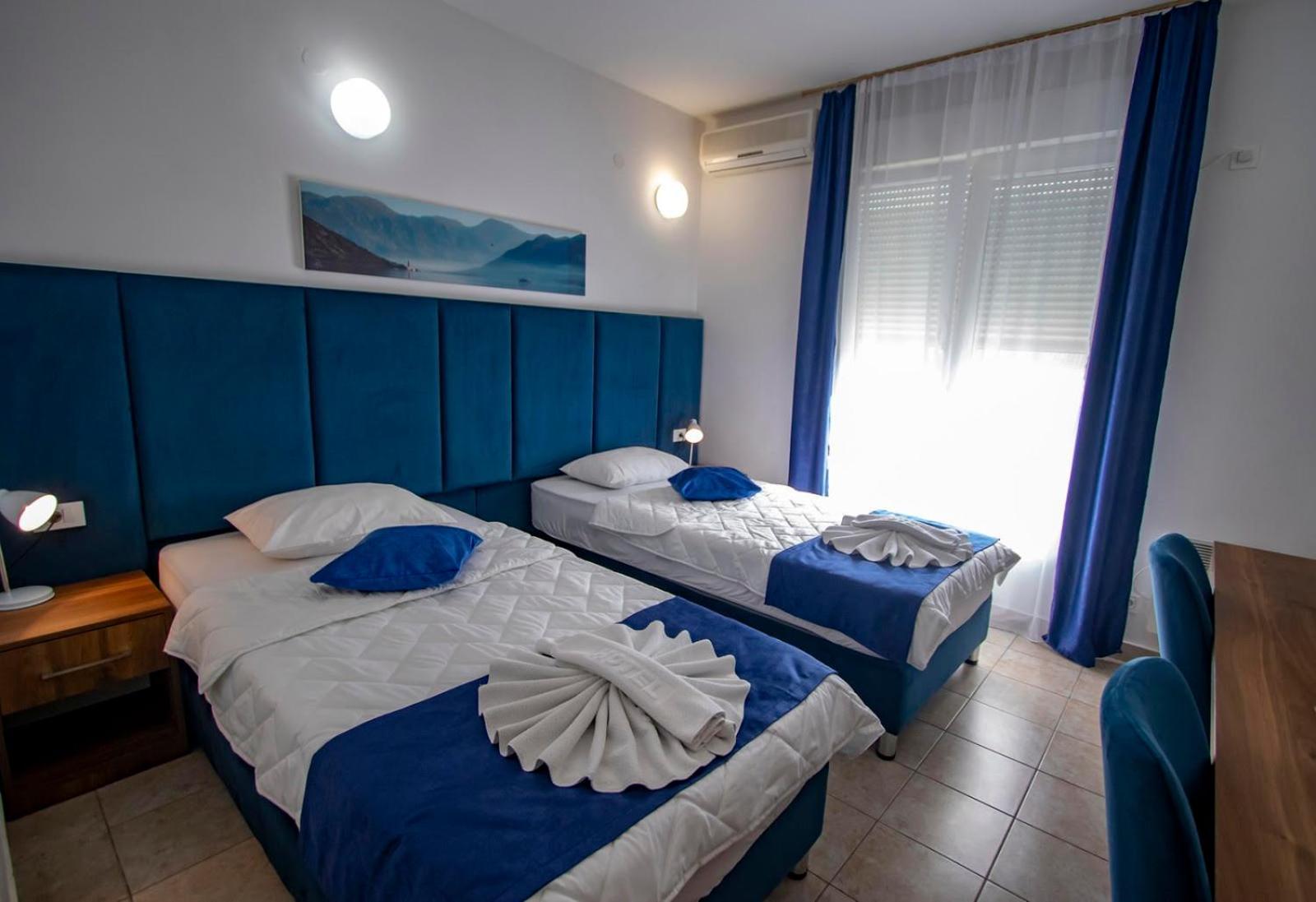 Hotel Play Herceg Novi Bagian luar foto